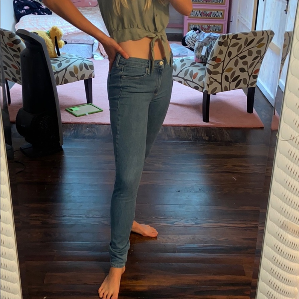 Skinny jeans